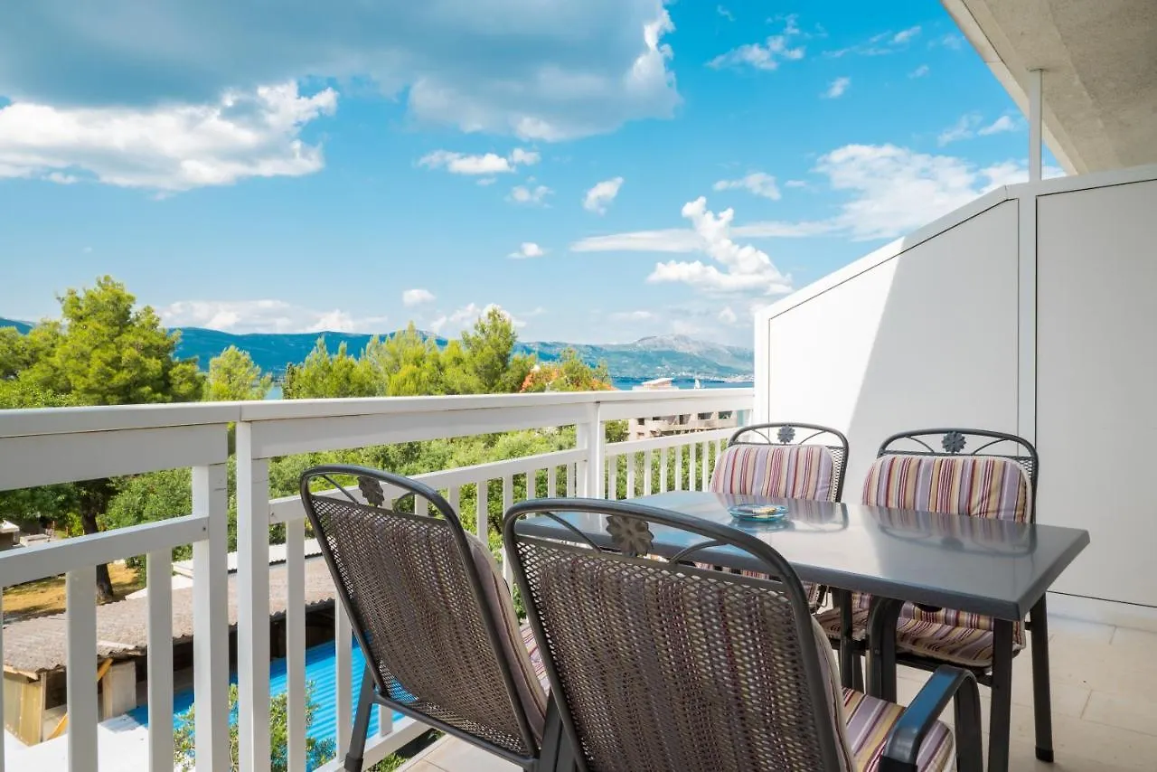 Vdl Apartments Trogir