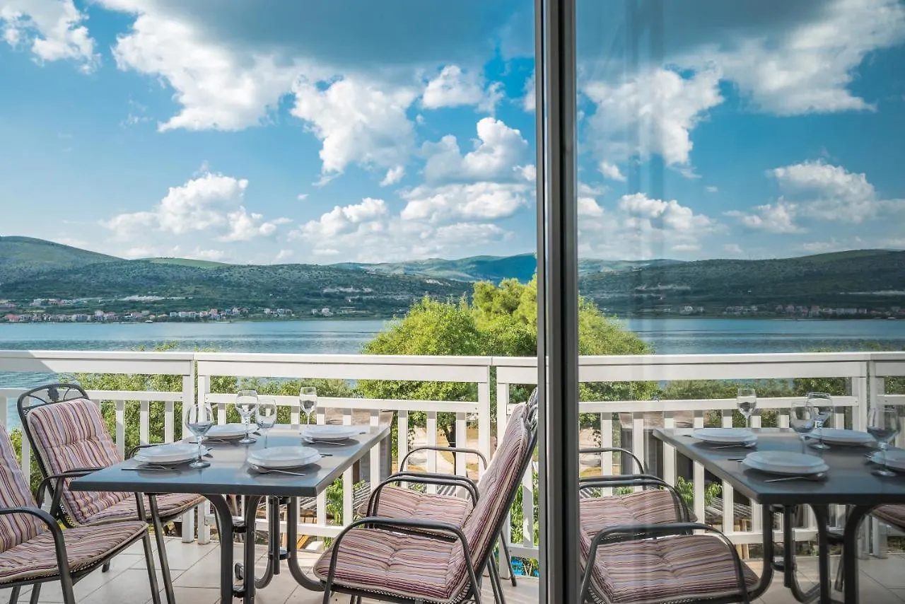 Vdl Apartments Trogir
